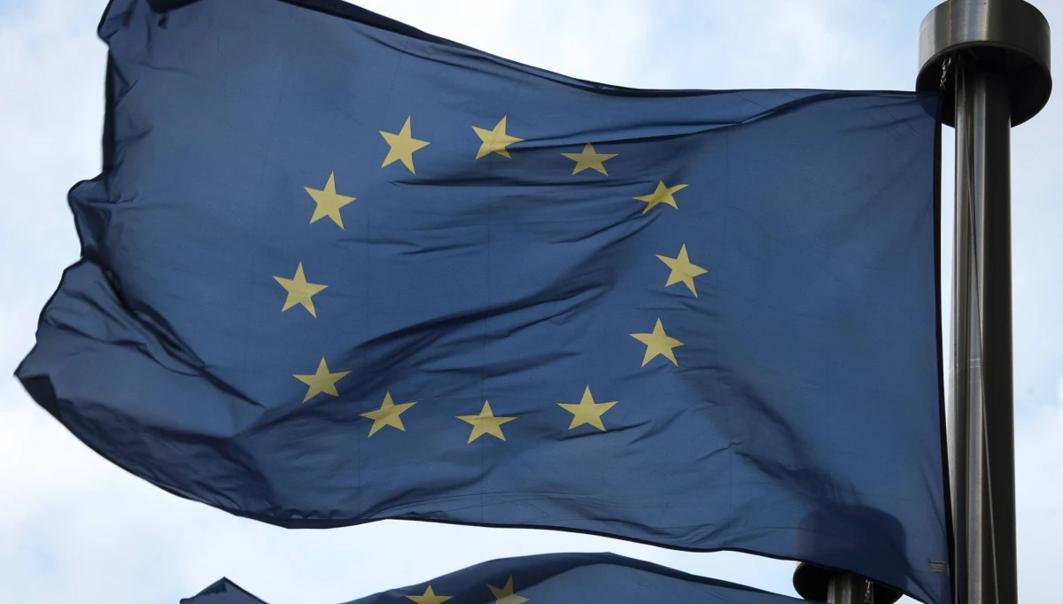 Polska ma otrzymać 64 mld euro w ramach polityki spójności w nowym wieloletnim budżecie UE - wynika z przedstawionej przez Komisję Europejską propozycji. Cięcia wynoszące ponad 20 proc. oznaczają, że do Polski trafi prawie 20 mld euro mniej niż obecnie.