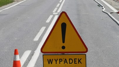 Warmińsko-Mazurskie: Samochód osobowy potrącił trzech nastolatków