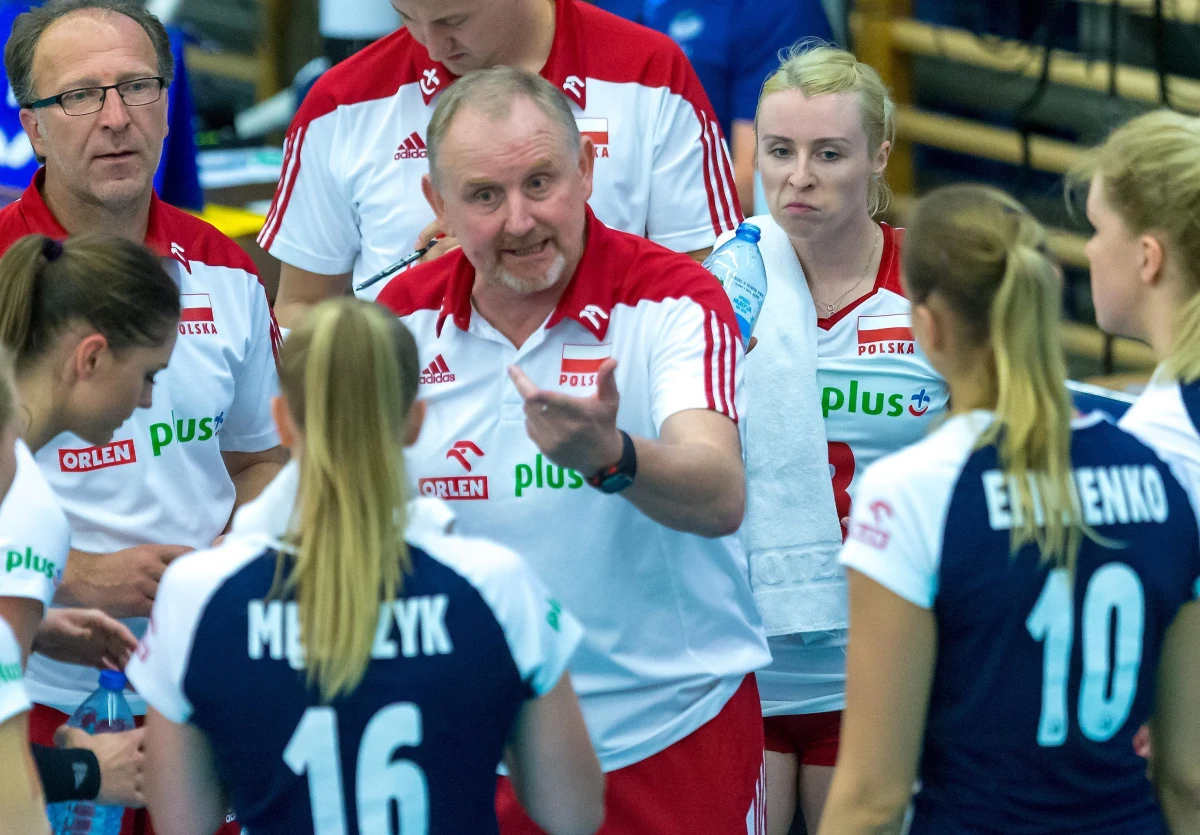 ​Polskie siatkarki przegrały w holenderskim Apeldoorn z Brazylią 0:3 (20:25, 20:25, 23:25) w meczu ósmej kolejki Ligi Narodów. To szósta porażka podopiecznych Jacka Nawrockiego, które w czwartek, na zakończenie trzeciego turnieju, zmierzą się z Koreą Południową.