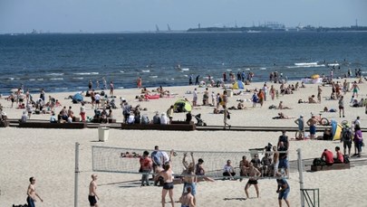 Sanepid ostrzega: Nie kąpcie się w Zatoce Gdańskiej na terenie Sopotu