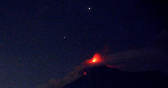 Liczba ofiar śmiertelnych wybuchu wulkanu Fuego, około 50 km od stolicy Gwatemali, wzrosła do co najmniej 62. Zwłoki tylu osób odnaleziono do tej pory - podał w poniedziałek szef Gwatemalskiego Instytutu Medycyny Sądowej.