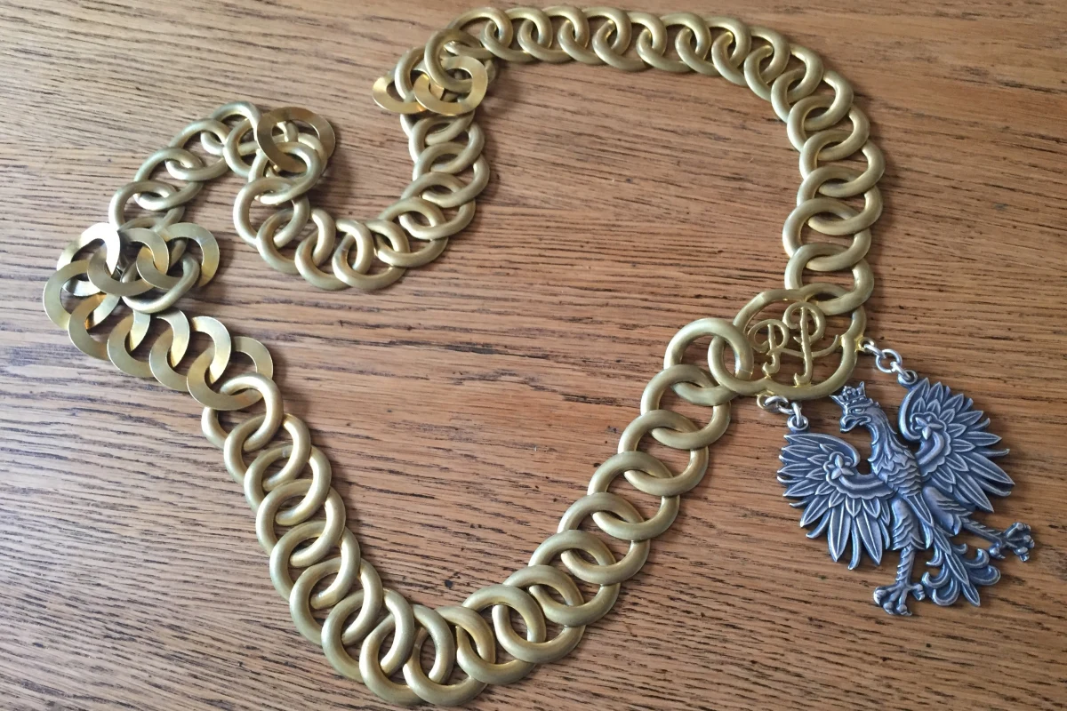 ​Monitorowanie i informowanie o przypadkach wywierania nacisków na sędziów, prokuratorów, adwokatów, radców prawnych i przedstawicieli innych zawodów prawniczych - tym m.in. ma się zajmować Komitet Obrony Sprawiedliwości - poinformowało Stowarzyszenie im. prof. Zbigniewa Hołdy.