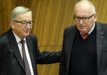 Timmermans kontra Juncker. Kością niezgody Polska
