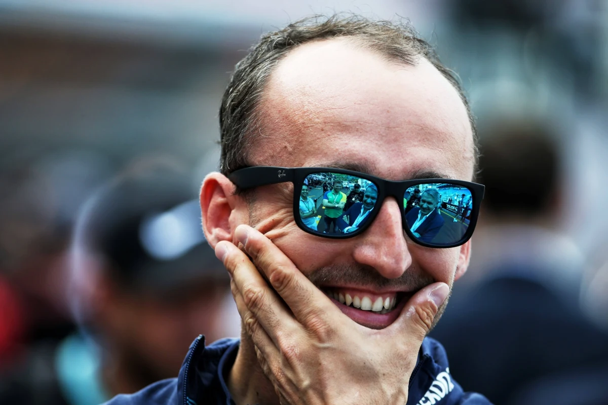 Robert Kubica, kierowca testowy i rezerwowy Williams, 31 lipca i 1 sierpnia weźmie udział w testach na węgierskim torze Hungaroring - poinformował zespół Formuły 1. W składzie angielskiej ekipy, obok Polaka, znajdzie się Brytyjczyk Oliver Rowland.
