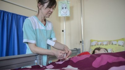 Minister Łukasz Szumowski obiecuje podwyżki dla lekarzy pracujących w hospicjach