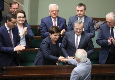 PO zapowiada zawiadomienie prokuratury ws. nagród w rządzie 
