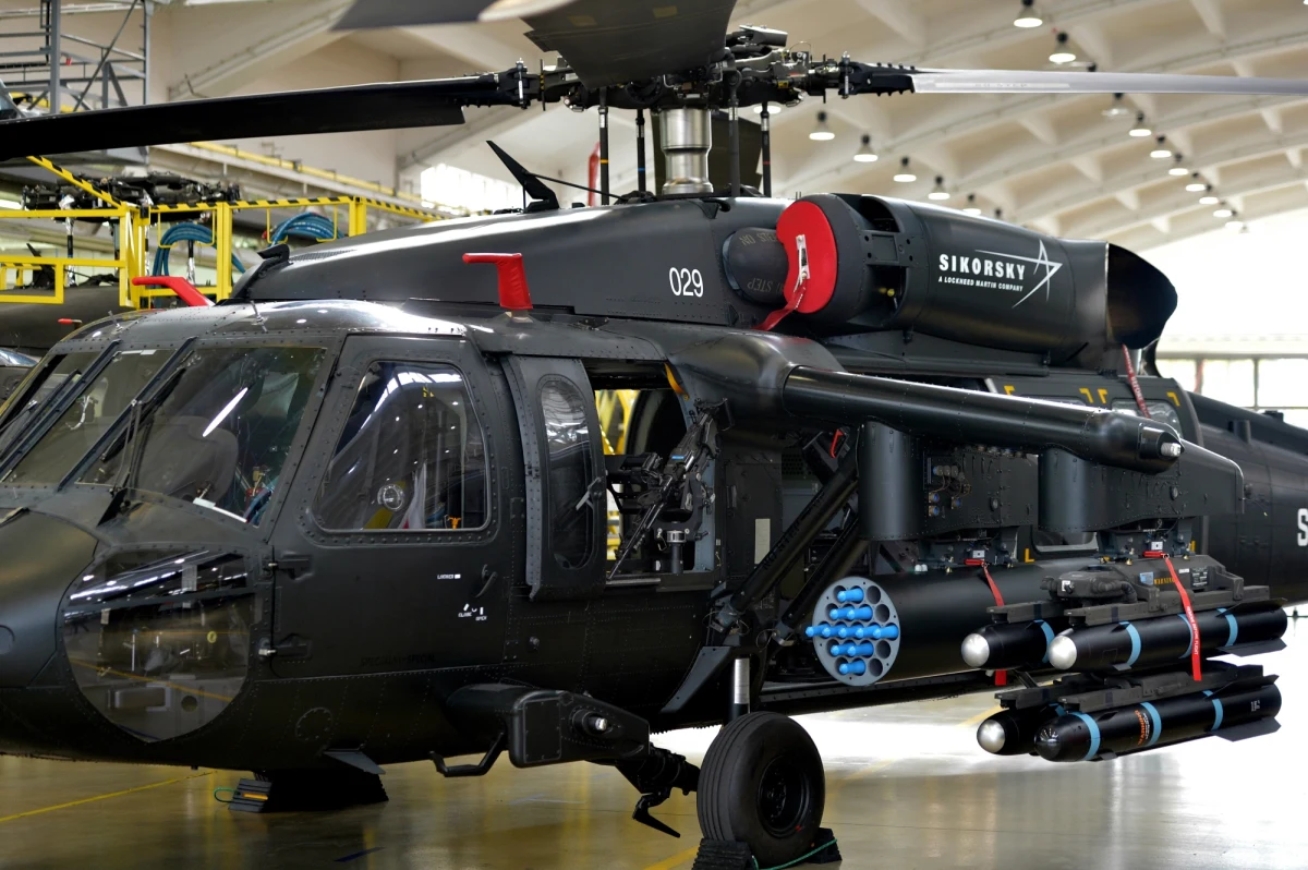 Kolejny zwrot akcji w sprawie śmigłowców dla wojska. Ministerstwo obrony właśnie wycofało zaproszenia do składania ofert na maszyny dla wojsk specjalnych. Chodzi o cztery śmigłowce do prowadzenia bojowych operacji poszukiwawczo-ratunkowych.