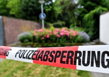 Niemcy: Rzucił się z nożem na 15-latkę, bo z nim zerwała