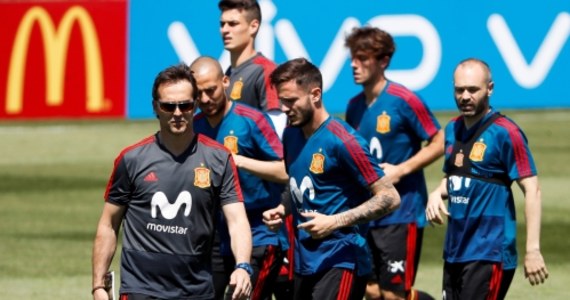 Selekcjoner piłkarskiej reprezentacji Hiszpanii Julen Lopetegui został trenerem Realu Madyt - poinformował klub. 51-letni szkoleniowiec związał się ze stołecznym klubem na trzy sezony, a pracę rozpocznie po zakończeniu mistrzostw świata w Rosji.