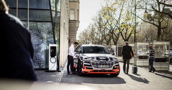 Audi łączy samochód elektryczny z domem Geekweek w