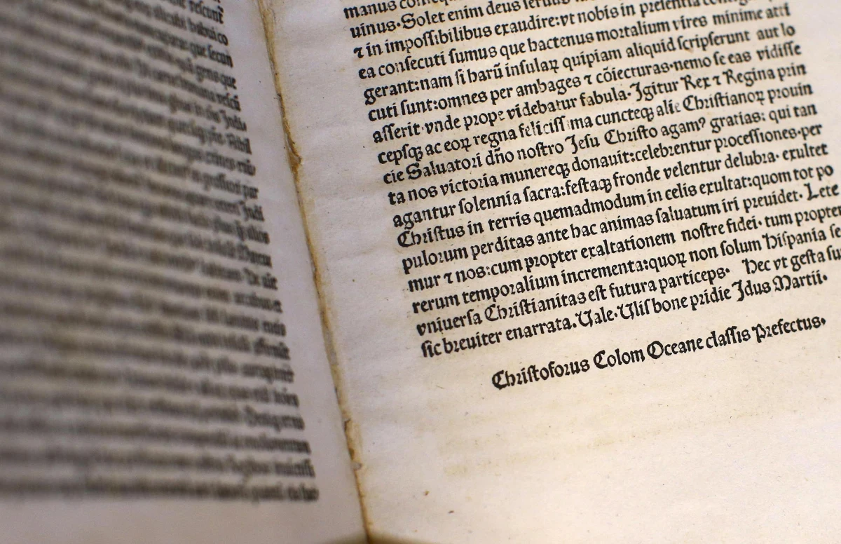 USA oddały Watykanowi jedną z rzadkich kopii listu Krzysztofa Kolumba, który po powrocie z wyprawy do Ameryki napisał do króla Ferdynanda Aragońskiego i królowej Izabeli. Wartość dokumentu z 1493 roku, skradzionego z Biblioteki Watykańskiej, to 1,2 mln dolarów.