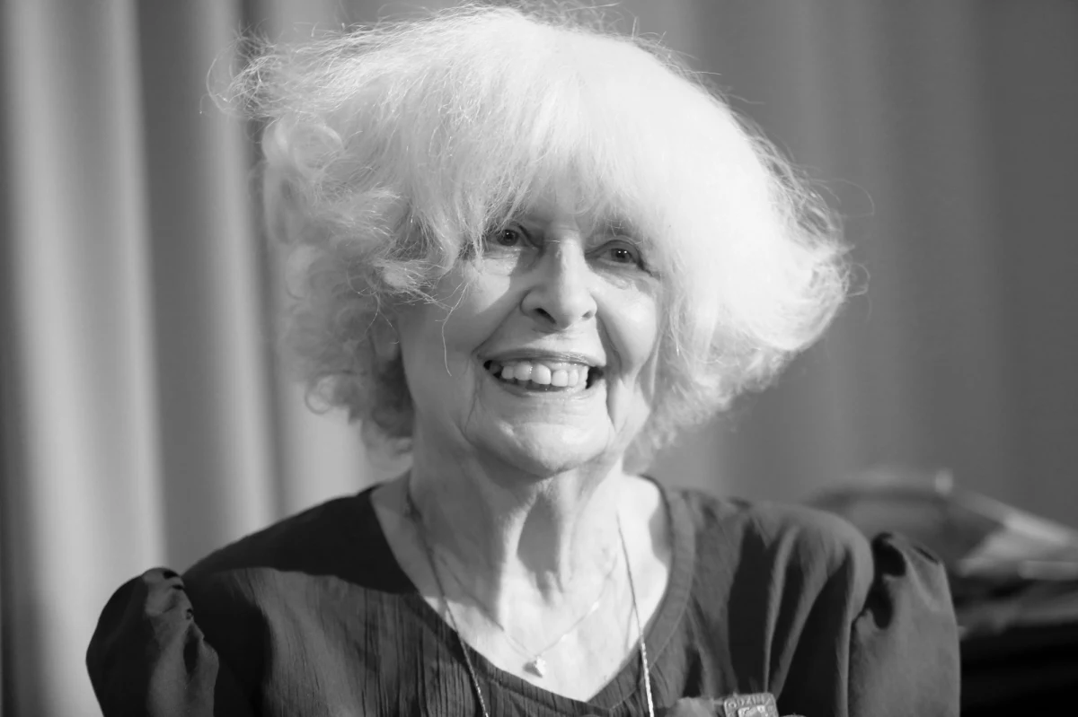 Dziś na Powązkach Wojskowych w Warszawie odbędzie się pogrzeb Barbary Wachowicz Była autorką książek, spektakli, wystaw oraz programów radiowych i telewizyjnych poświęconych pamięci wielkich Polaków: m.in. Tadeusza Kościuszki, Adam Mickiewicza, Juliusz Słowackiego, Henryka Sienkiewicza i Fryderyka Chopina.