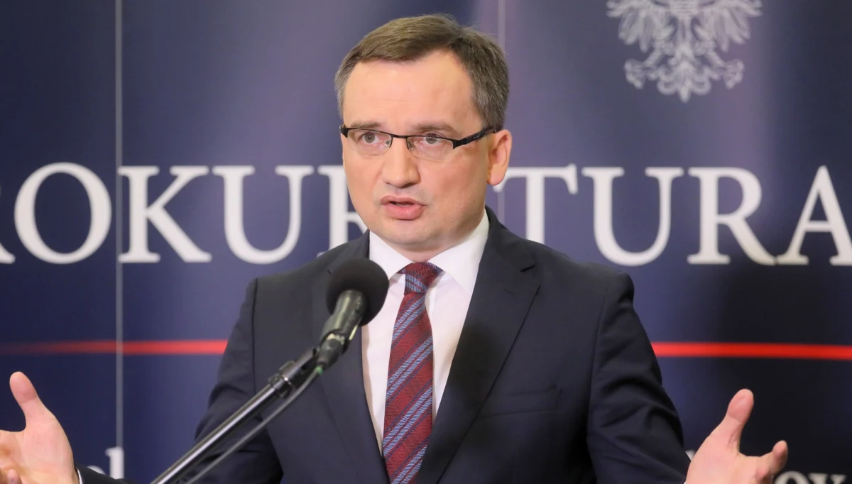 Zatrzymanie byłego prezesa spółki GetBack S.A. Konrada K. było możliwe dzięki bardzo intensywnej i wzorcowej pracy prokuratury oraz funkcjonariuszy CBA - powiedział prokurator generalny, minister sprawiedliwości Zbigniew Ziobro.