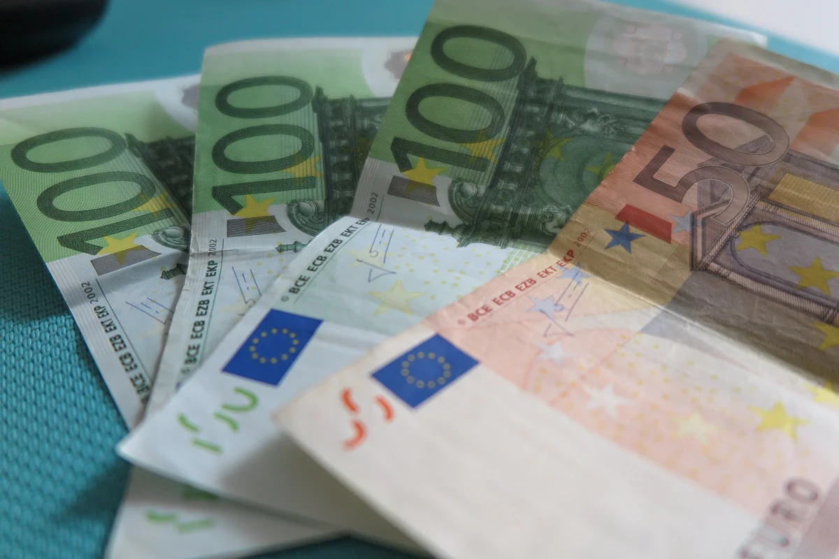 ​Paryż i Berlin są bliskie osiągnięcia porozumienia dotyczącego reformy strefy euro - stwierdził francuski minister finansów Bruno Le Maire po rozmowie o różnicach w stanowiskach obu stolic w tej sprawie ze swoim niemieckim odpowiednikiem Olafem Scholzem.