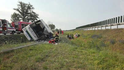 Wypadek autobusu w Konstantynowie. Są ofiary śmiertelne