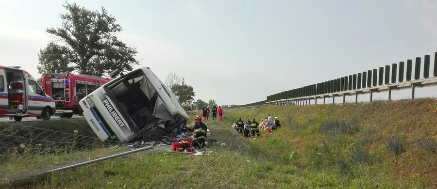 Wypadek autobusu na trasie krajowej numer 91 w miejscowości Konstantynowo w woj. kujawsko-pomorskim. Nie żyją dwie osoby, rannych jest 29 kolejnych. Autobus przewoził do Gdańska osoby z koła seniorów spod Płocka.