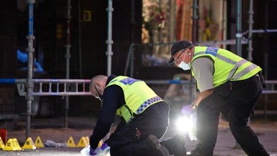 Strzelanina w Malmö: Napastnik czekał w aucie przed kafejką internetową. Miał broń maszynową