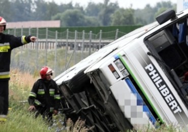 Tragiczny wypadek autobusu w Konstantynowie. Jedną z branych pod uwagę przyczyn awaria pojazdu
