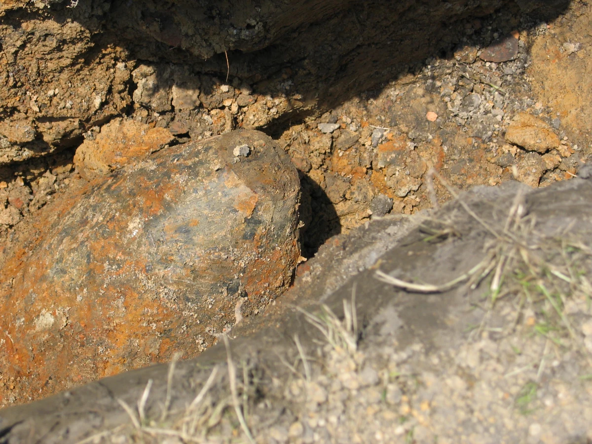 Kupisz pan bombę? To nie słowa z komedii telewizyjnej. Pytanie to usłyszał  właściciel sklepu w północno-angielskim mieście York. 