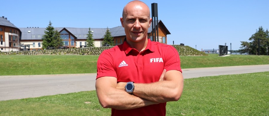 Szymon Marciniak będzie sędzią pomocniczym ds. wideoweryfikacji podczas meczu Francji z Peru w grupie C piłkarskich mistrzostwa świata w Rosji - ogłosiła FIFA.