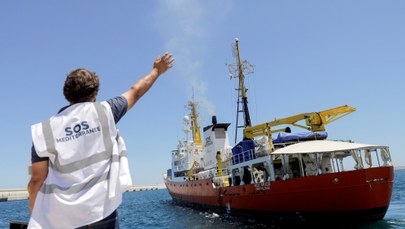 Włosi nie chcą kolejnego statku z migrantami. "Koniec z tym"