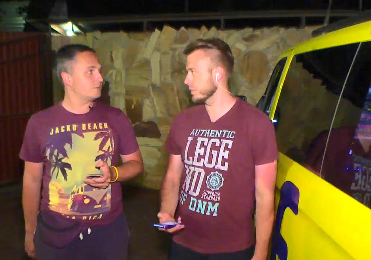 O sensacyjnym rozstrzygnięciu mundialowego szlagieru, w którym Chorwaci rozbili Argentyńczyków 3:0, w tym o koszmarnym błędzie argentyńskiego golkipera Wilfredo Caballero, po którym Ante Rebić pięknym uderzeniem z woleja dał Chorwatom prowadzenie, o przygotowaniach biało-czerwonych do niedzielnej potyczki z Kolumbijczykami i Robercie Lewandowskim, który większą część rozgrzewki spędził na dyskusji z selekcjonerem Adamem Nawalką... O tym wszystkim - i nie tylko o tym! - opowiadają w najnowszym odcinku cyklu "Widziane z Rosji" wysłannicy RMF FM na mundial Patryk Serwański i Paweł Pawłowski! Zobaczcie koniecznie!