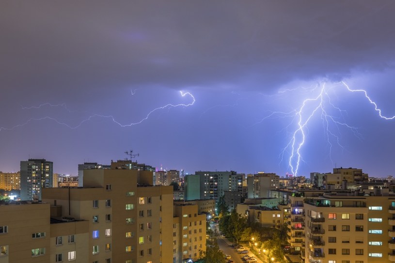 Gwaltowna Burza Przeszla Nad Stalowa Wola Zniszczone Budynki I Drzewa Pogoda W Interia Pl