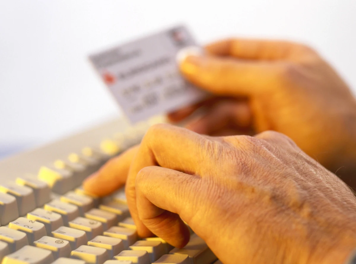 Wydawca kart płatniczych szuka miejsca pod centrum usług, które na początek zatrudni 500, a docelowo nawet 2 tys. osób. Stolica Polski ma duże szanse - podkreśla poniedziałkowy "Puls Biznesu".