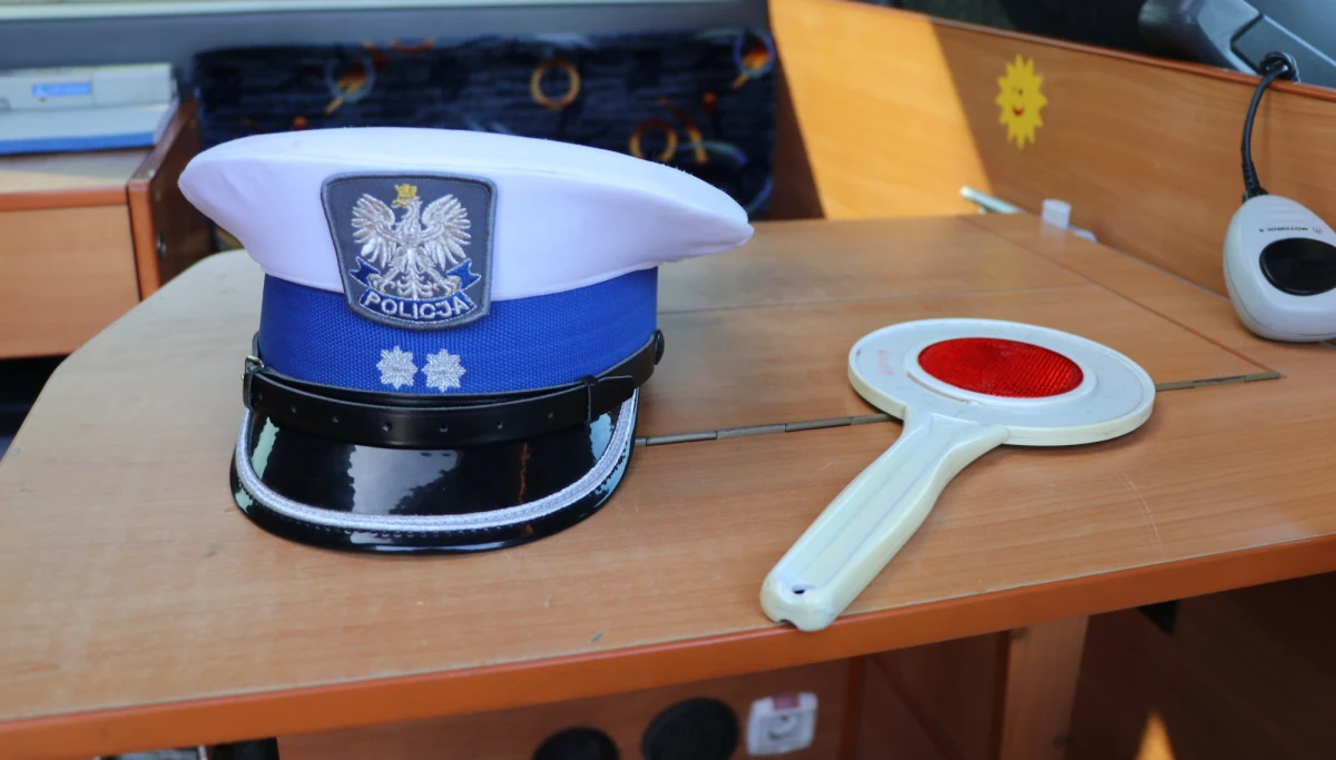 Nie ma dowodów, że były wiceszef stołecznej policji Andrzej Krajewski molestował seksualnie jedną z naczelniczek komendy. Jak dowiedział się reporter RMF FM, prokuratura umorzyła śledztwo w sprawie doprowadzenia funkcjonariuszki do innej czynności seksualnej przez przełożonego.