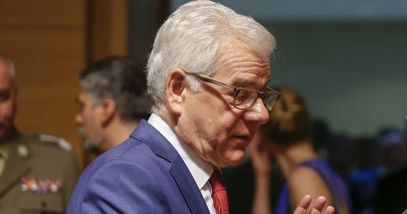 Szef MSZ Jacek Czaputowicz powtórzył, że stanowisko Polski w sprawie migracji jest jednoznaczne i niezmienne - rząd przeciwstawia się przymusowej relokacji. Przyznał jednak, że przebywającym do Europy migrantom, zwłaszcza uchodźcom trzeba pomagać. 