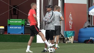 Polscy piłkarze trenują po porażce z Kolumbią. Wideo