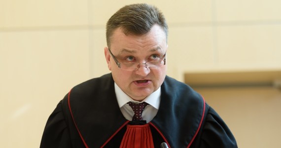 ​Prokurator Piotr Kosmaty, który szukał sprawców zabójstwa dziennikarza Jarosława Ziętary, nie przekroczył uprawnień podczas prowadzenia śledztwa - tak stwierdziła Prokuratura Okręgowa w Katowicach. Umorzono śledztwo w tej sprawie.