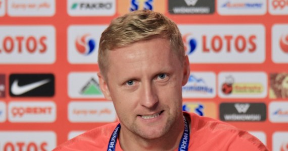 Kamil Glik przyznał, że reprezentacja Polski jest jak dotychczas jedną z najgorszych drużyn na mistrzostwach świata w Rosji. W czwartek biało-czerwoni zagrają w Wołgogradzie z Japonią w ostatnim meczu grupy H, a dzień później wrócą do kraju. "Do tej pory byliśmy jedną z najgorszych drużyn na tym mundialu, jeśli nie najgorszą. Trzeba sobie powiedzieć o tym otwarcie. W Rosji grała inna drużyna niż na Euro 2016. Doszło do kilku zmian personalnych i taktycznych. To nie była drużyna, w której zakochaliśmy się we Francji" - przyznał Glik.