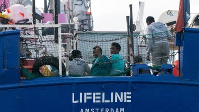 Statek z migrantami Lifeline wpuszczony na Maltę 