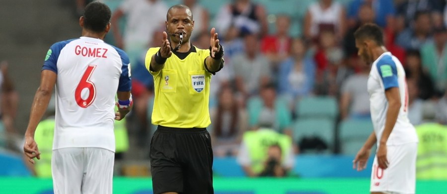 Czwartkowy mecz grupy H mistrzostw świata w Rosji pomiędzy Polską a Japonią w Wołgogradzie poprowadzi Janny Sikazwe. Zambijczyk sędziował już jedno spotkanie tego turnieju - 18 czerwca, gdy Belgia pokonała Panamę 3:0 w grupie G.