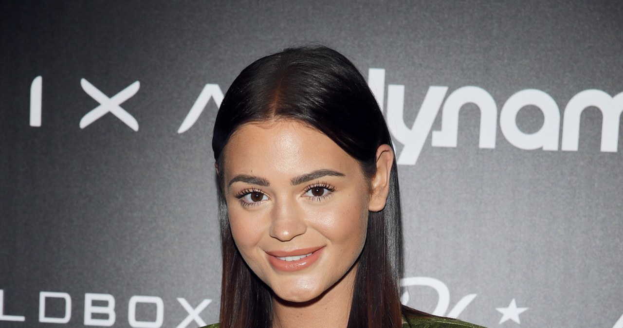 Twoja Twarz Brzmi Znajomo Honorata Skarbek