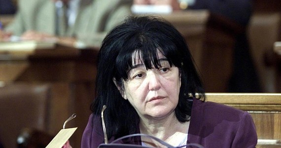 Sąd w Belgradzie skazał w środę zaocznie na rok więzienia Mirjanę Marković, wdowę po byłym jugosłowiańskim przywódcy Slobodanie Miloszeviciu. Wyrok za sprzeniewierzenie własności państwowej zapadł po 15 latach od rozpoczęcia procesu - informuje agencja Tanjug.