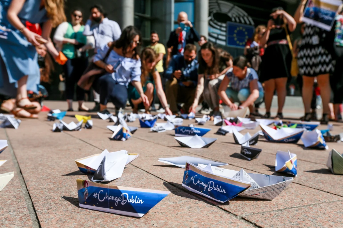 Premier Mateusz Morawiecki w czwartek udaje się do Brukseli na dwudniowy szczyt UE, który będzie poświęcony głównie kwestii migracji. Szef rządu weźmie udział również w spotkaniu premierów państw Grupy Wyszehradzkiej z prezydentem Francji Emmanuelem Macronem.