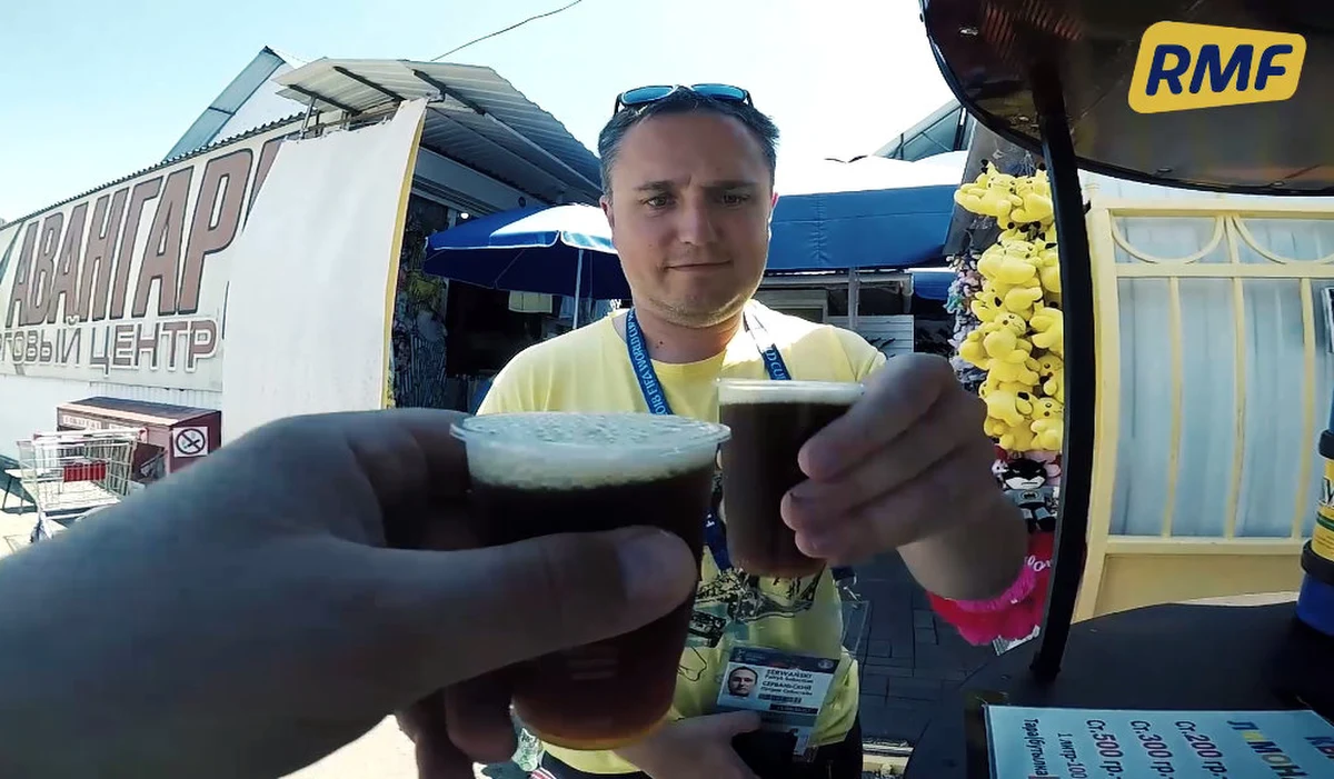 Soczi to największy letni kurort w Rosji. Jak wita turystów? Co odwiedzający to miejsce wiedzieć powinni? Zapraszamy na filmowe impresje naszych wysłanników na mundial w Rosji. To m.in. przejażdżka po Soczi i wizyta w centrum handlowym…
