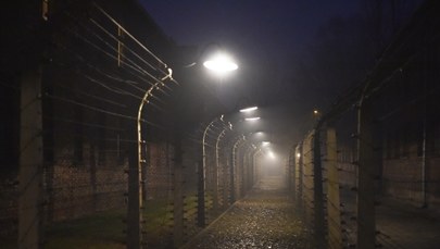 Nie będzie prokuratorskiego postępowania ws. wystawy w Muzeum Auschwitz