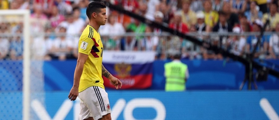 Gwiazdor reprezentacji Kolumbii James Rodriguez, który doznał kontuzji w czwartek w kończącym zmagania grupowe w mistrzostwach świata spotkaniu z Senegalem (1:0), nadal nie trenuje. Występ piłkarza Bayernu Monachium w meczu 1/8 finału z Anglią jest niepewny.