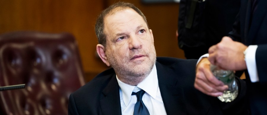 Prokurator okręgowy Manhattanu ogłosił kolejne zarzuty karne wobec byłego potentata amerykańskiej branży filmowej Harveya Weinsteina. Dotyczą one m.in. zmuszenia do udziału w czynnościach seksualnych.