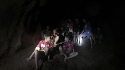 Odnalezieni uczniowie albo nauczą się nurkować, albo pozostaną w zalanej jaskini nawet 4 miesiące