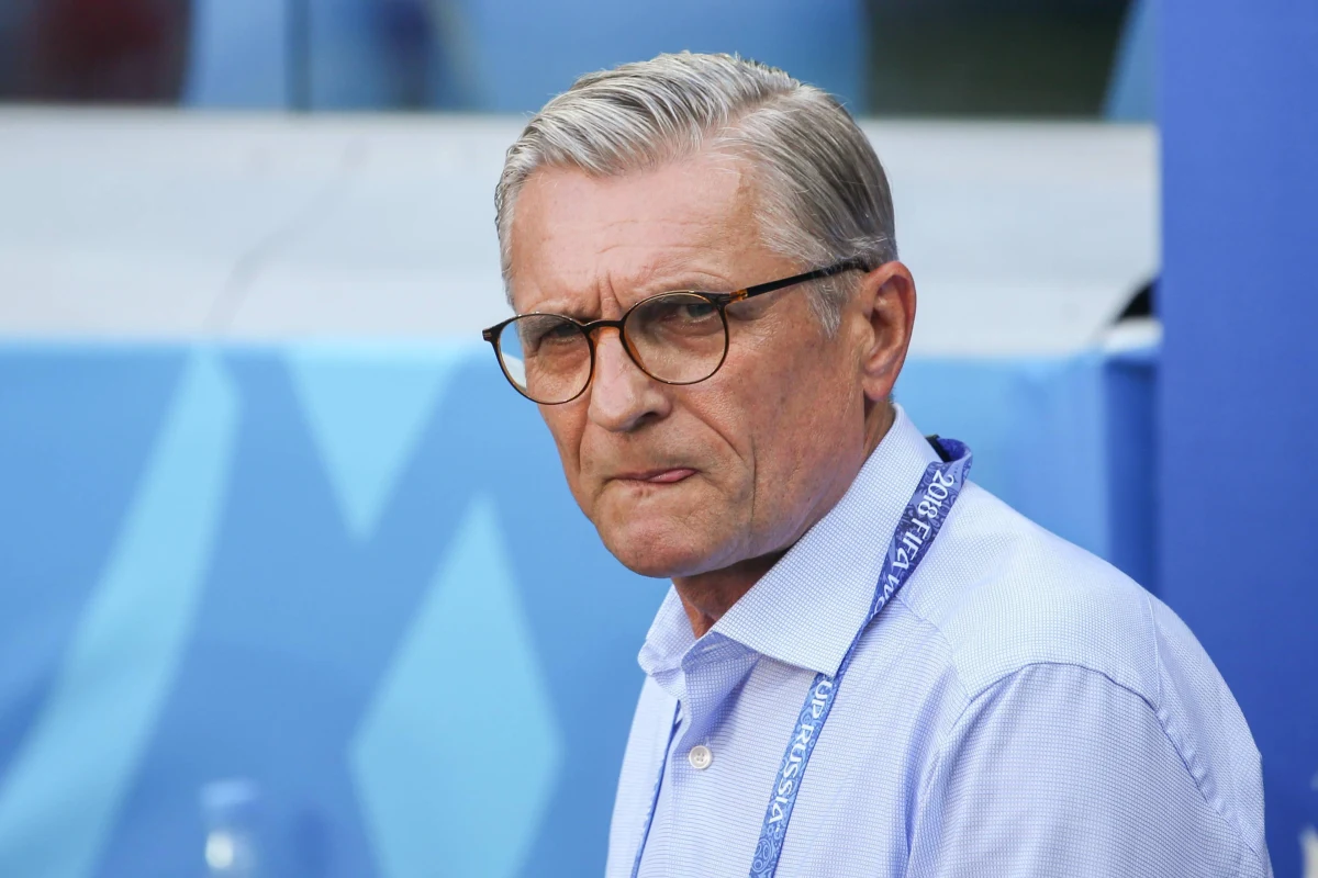 Klamka zapadła: z informacji eurosport.interia.pl wynika, że Adam Nawałka rezygnuje z prowadzenia reprezentacji Polski. Dziś o godz. 12, na Stadionie PGE Narodowym ogłosi to wspólnie z prezesem PZPN-u Zbigniewem Bońkiem.