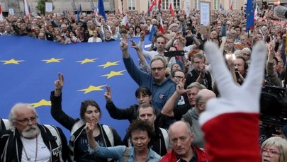 Manifestacje w Polsce przeciwko ustawie o SN. Gersdorf: Nie doszliśmy z prezydentem do konsensusu