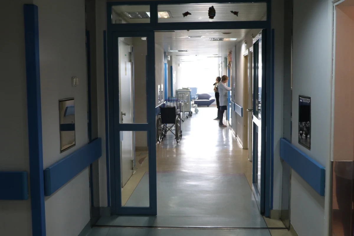 7-letni chłopiec został zaatakowany przez psa w Fabianowie w powiecie pleszewskim (Wielkopolska). Chłopczyk ma liczne obrażenia. Śmigłowcem przetransportowano go do szpitala w Ostrowie. Lekarze zapewniają, że jego życiu nic nie zagraża.