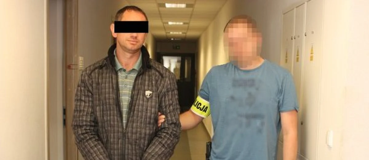 Mokotowscy policjanci zatrzymali 45-latka podejrzanego o zabójstwo popełnione w lipcu 1996 roku na warszawskim Ursynowie. Zginął wtedy 50-letni mężczyzna. Policjanci zabezpieczyli ślady, m.in. odciski palców, ale do tej pory nie było wiadomo, do kogo należą. Teraz udało się rozwikłać tę zagadkę dzięki nowej technologii - systemowi AFIS, pozwalającemu na automatyczne zakodowanie linii papilarnych i porównanie ich w ciągu kilku minut z zawartością bazy. 45-latek trafił już do aresztu. Grozi mu dożywocie. 