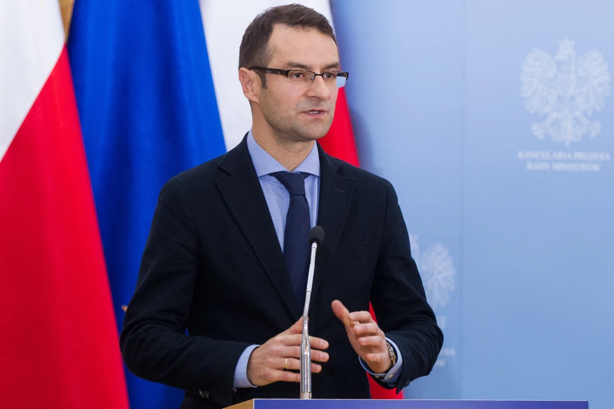 Europoseł PiS Tomasz Poręba będzie szefem sztabu wyborczego w wyborach samorządowych - taką decyzję podjął podczas piątkowego posiedzenia Komitet Polityczny Prawa i Sprawiedliwości - poinformowała rzeczniczka ugrupowania Beata Mazurek.