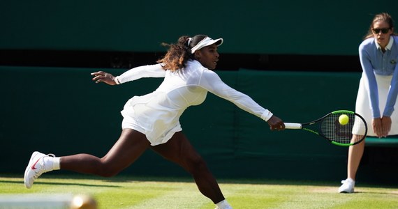 Serena Williams przyznała, że powrót do rywalizacji w Wimbledonie wymaga od niej poświęceń. Słynna amerykańska tenisistka przed meczem 1/8 finału zdradziła, że przegapiła pierwsze kroki swojej córki, bo w tym czasie trenowała na korcie w Londynie.