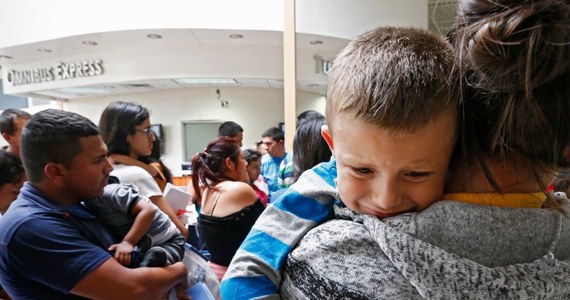 Amerykańskie władze federalne przyznały, że nie są w stanie znaleźć rodziców 38 dzieci, które nie ukończyły jeszcze 5. roku życia, odłączonych od rodziców przyłapanych podczas próby nielegalnego przekroczenia granicy USA.
